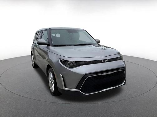 Steel Gray 2025 Kia Soul LX