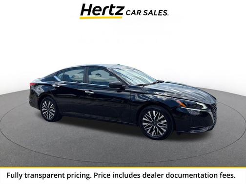 Super Black 2025 Nissan Altima SV FWD