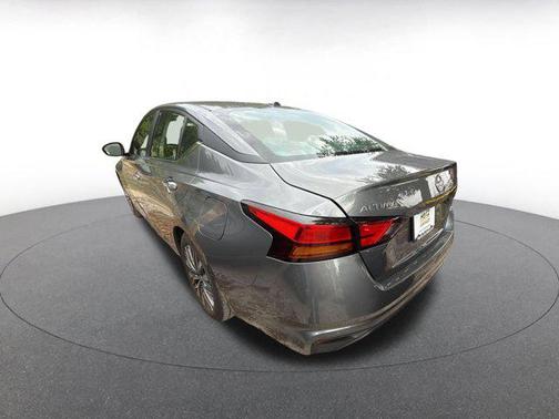 Gun Metallic 2025 Nissan Altima SV FWD