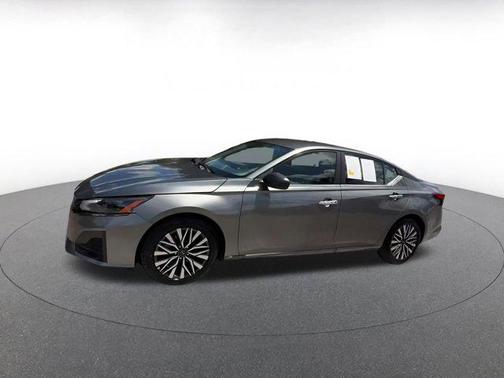 Gun Metallic 2025 Nissan Altima SV FWD