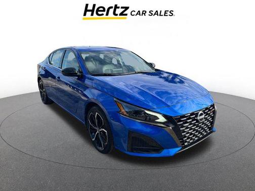 2025 Nissan Altima SR FWD