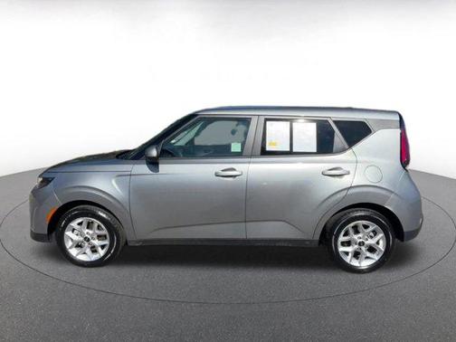 Steel Gray 2025 Kia Soul LX