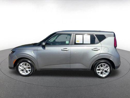 Steel Gray 2025 Kia Soul LX