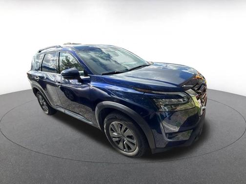 Deep Ocean Blue Pearl 2025 Nissan Pathfinder SV 4WD