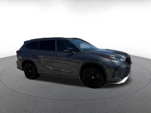 2024 Toyota Highlander XSE