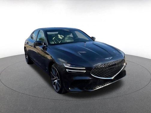 2025 Genesis G70 2.5T RWD