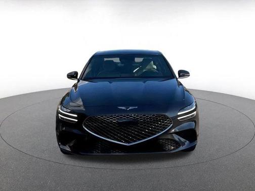 2025 Genesis G70 2.5T RWD