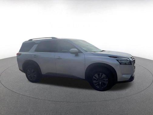 2025 Nissan Pathfinder SV FWD