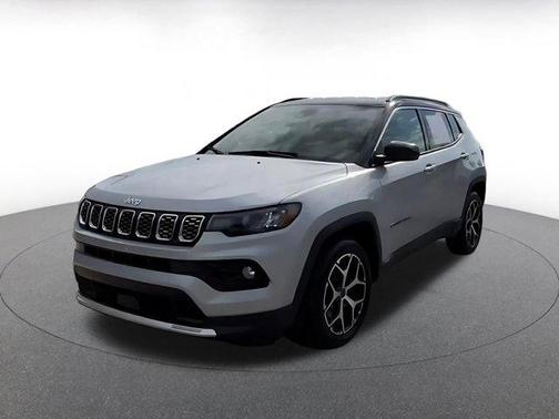 Silver Zynith Metallic Clearcoat 2025 Jeep Compass Limited