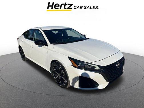 2025 Nissan Altima SR FWD