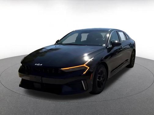 Aurora Black Pearl 2025 Kia K5 LXS