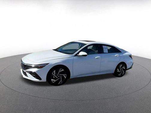 2025 Hyundai ELANTRA HEV Limited