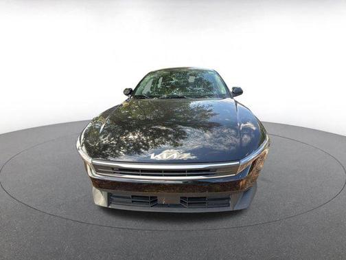 Aurora Black Pearl 2025 Kia K4 LXS