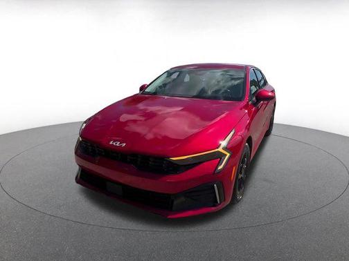 2025 Kia K5 LXS