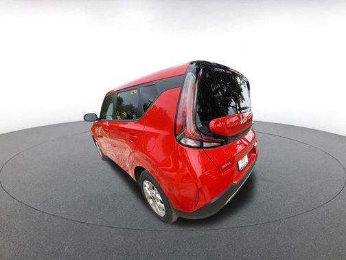 Inferno Red 2025 Kia Soul LX
