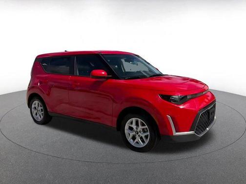 Inferno Red 2025 Kia Soul LX