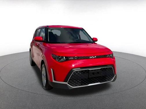 Inferno Red 2025 Kia Soul LX