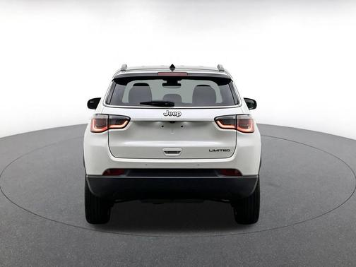 Bright White Clearcoat 2025 Jeep Compass Limited
