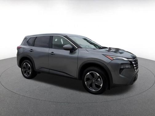 Gun Metallic 2025 Nissan Rogue SV