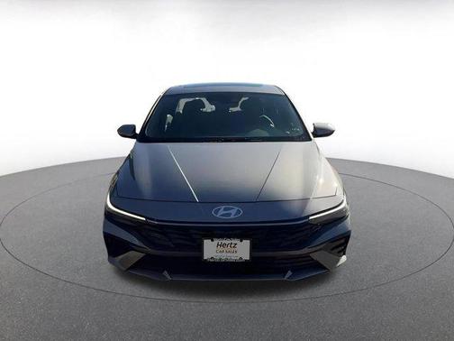 2025 Hyundai ELANTRA SEL