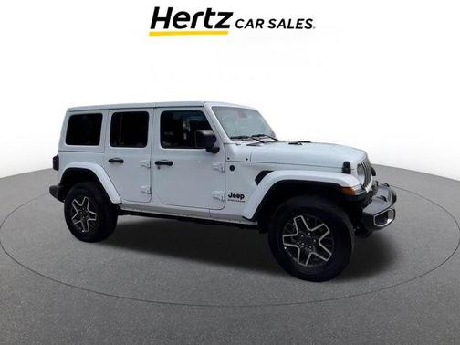 2025 Jeep Wrangler 4-Door Sahara 4x4