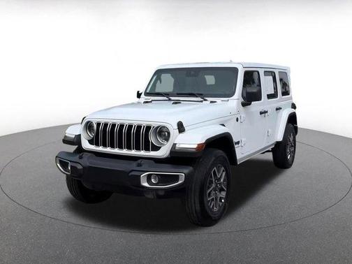 2025 Jeep Wrangler 4-Door Sahara 4x4