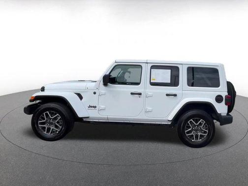 2025 Jeep Wrangler 4-Door Sahara 4x4