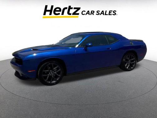 2022 Dodge Challenger SXT