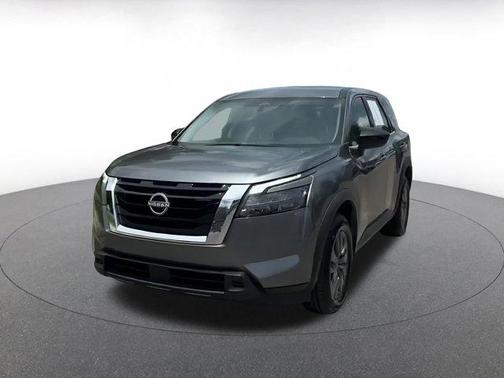 2024 Nissan Pathfinder S FWD