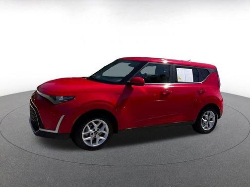 Inferno Red 2025 Kia Soul LX