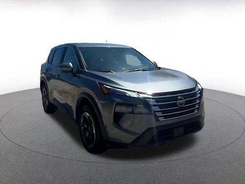 Gun Metallic 2025 Nissan Rogue SV