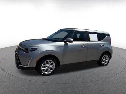 Steel Gray 2025 Kia Soul LX