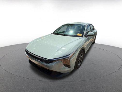 Morning Haze 2025 Kia K4 LXS