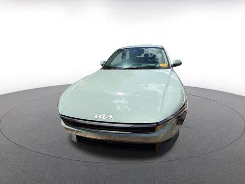 Morning Haze 2025 Kia K4 LXS