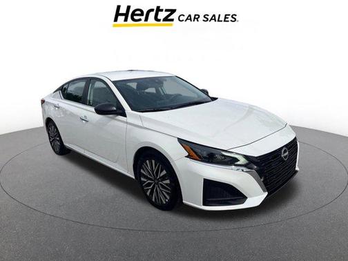 2025 Nissan Altima SV FWD