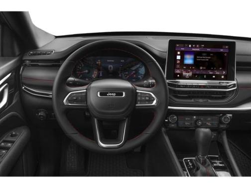 Silver Zynith Metallic Clearcoat 2025 Jeep Compass Trailhawk