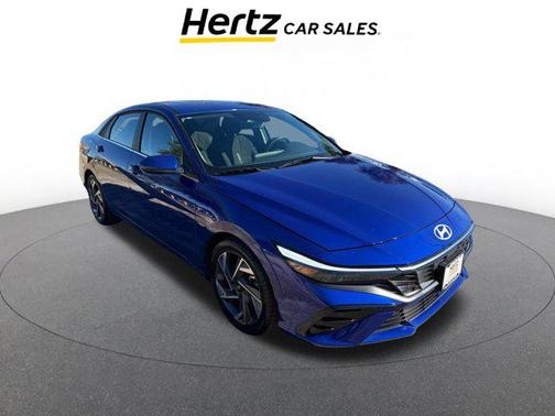 2025 Hyundai ELANTRA SEL