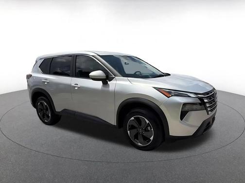Brilliant Silver Metallic 2025 Nissan Rogue SV
