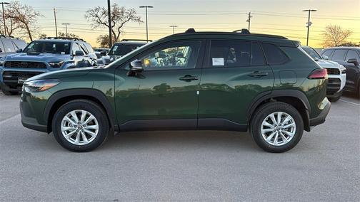 2026 Toyota Corolla Cross LE