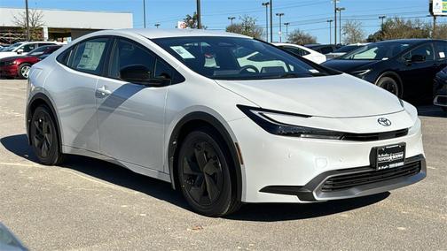 2026 Toyota Prius Plug-In Hybrid SE