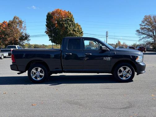 Maximum Steel Metallic Clearcoat 2019 RAM 1500 Express