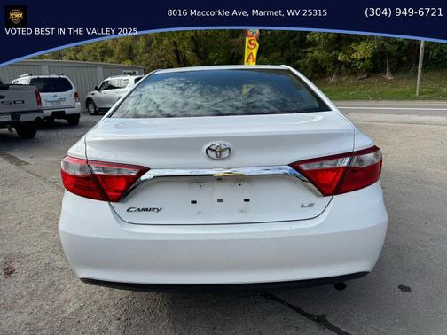 2017 Toyota Camry LE