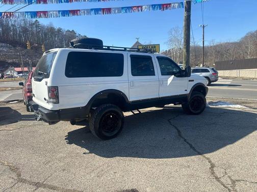 2002 Ford Excursion XLT