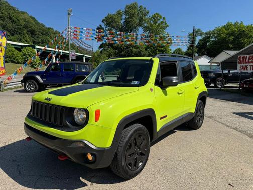 Hypergreen Clearcoat 2018 Jeep Renegade Trailhawk