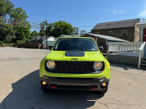 Hypergreen Clearcoat 2018 Jeep Renegade Trailhawk