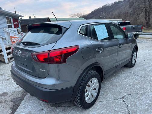 2019 Nissan Rogue Sport S