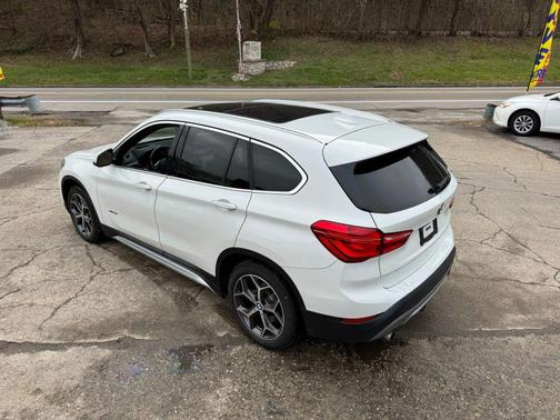 2018 BMW X1 xDrive28i