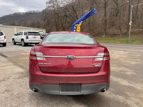 2014 Ford Taurus Limited
