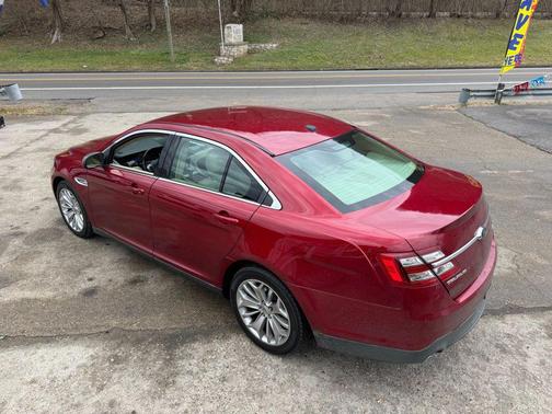 2014 Ford Taurus Limited