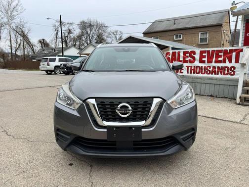 2020 Nissan Kicks SV